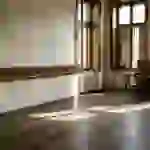 Пустой балетный класс межвоенных лет: станок, паркет и рояль, каким была студия русской балерины в Касабланке